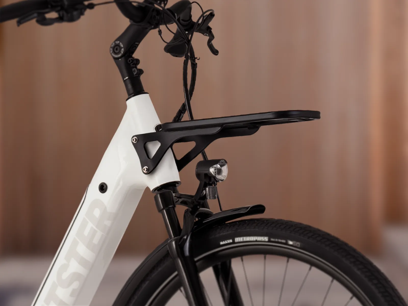 Optional BEATSTER front rack